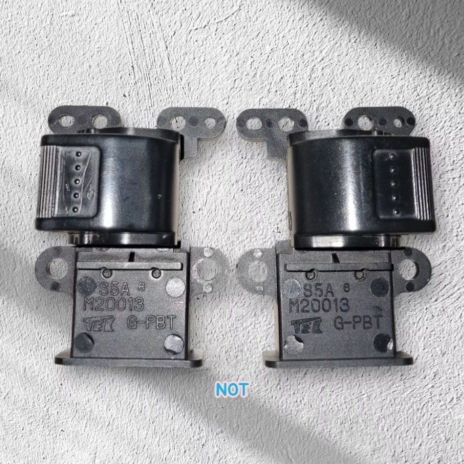 Switch assy power window sub/Switch,Saklar power window pintu penumpang Honda Crv gen 2 Th 2003-2007