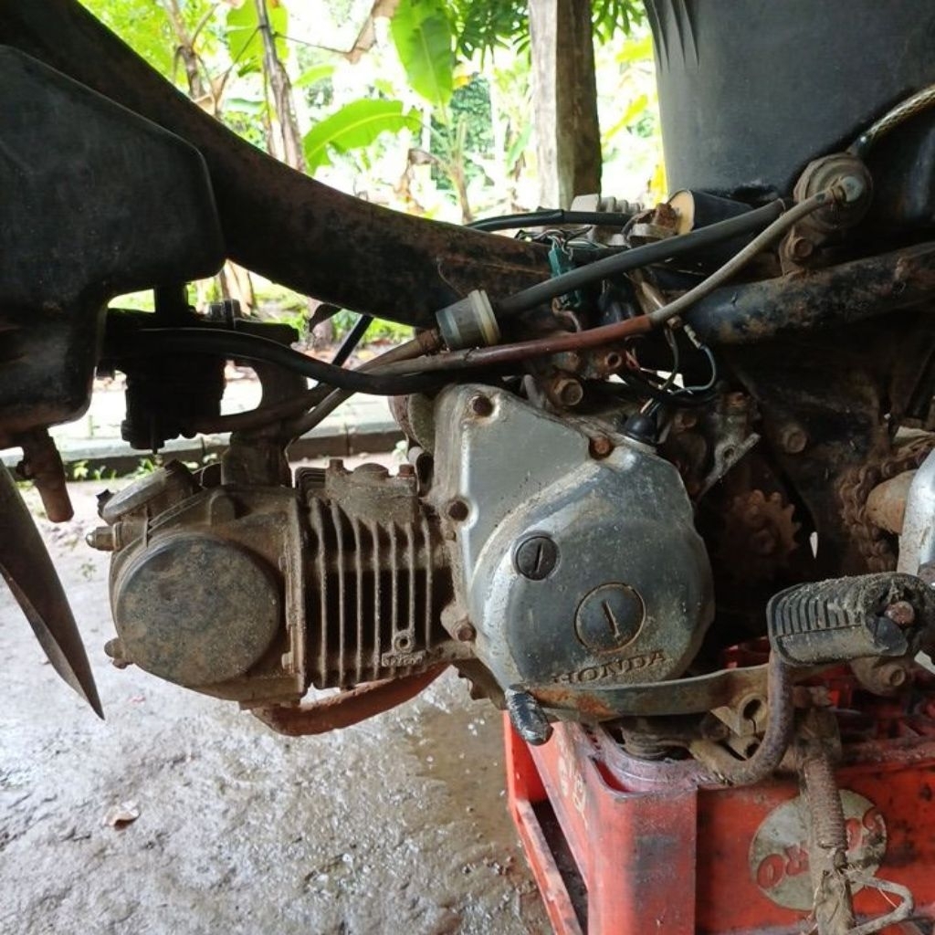 Mesin karisma 125 KPH set pengapian ori copotan.