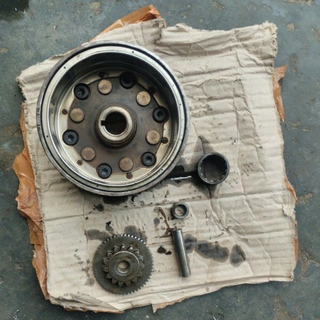 Magnet set oneway dan gigi stater Verza, Megapro mono fi,cb Verza original