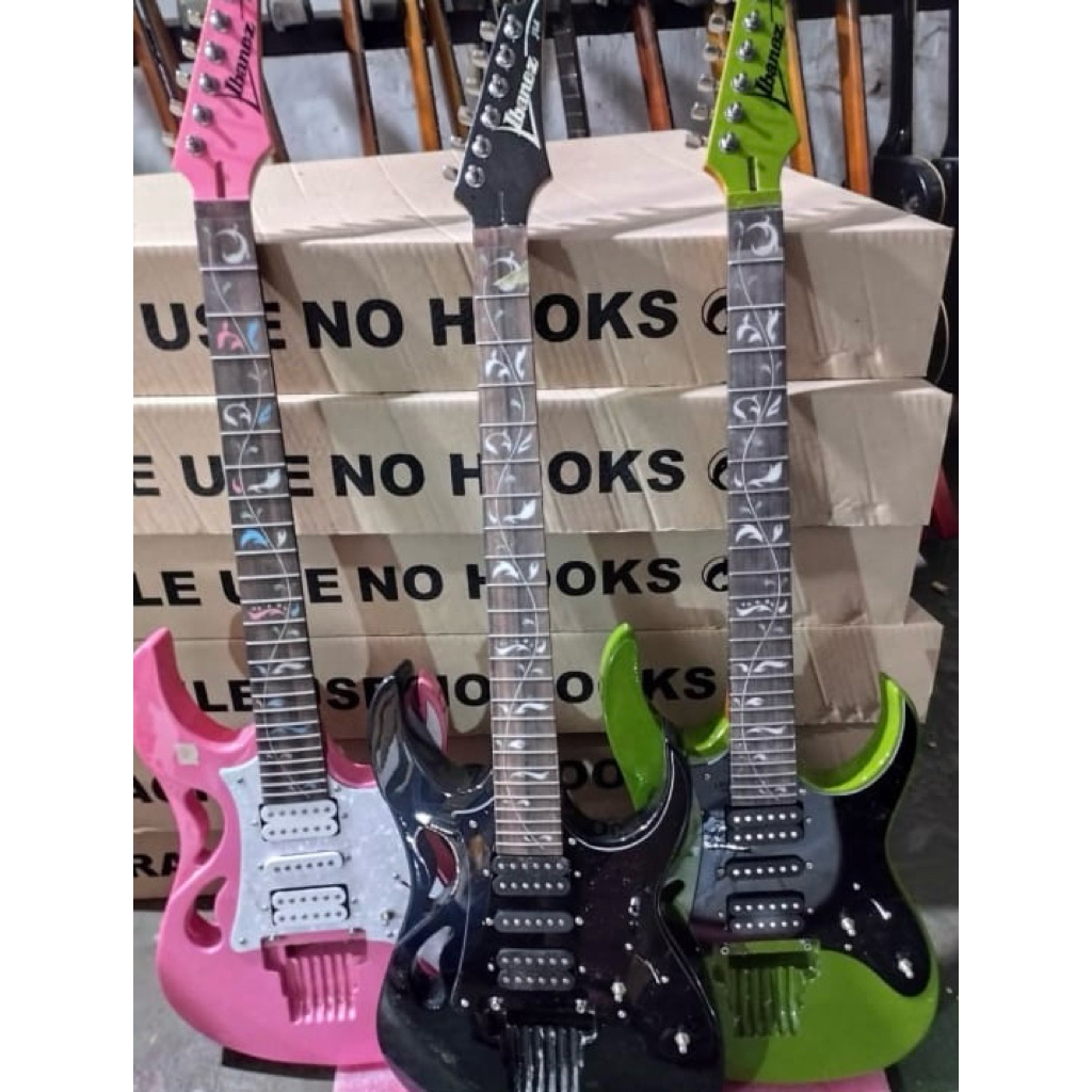 GITAR ELEKTRIK IBANEZ STEVE VAI PIA