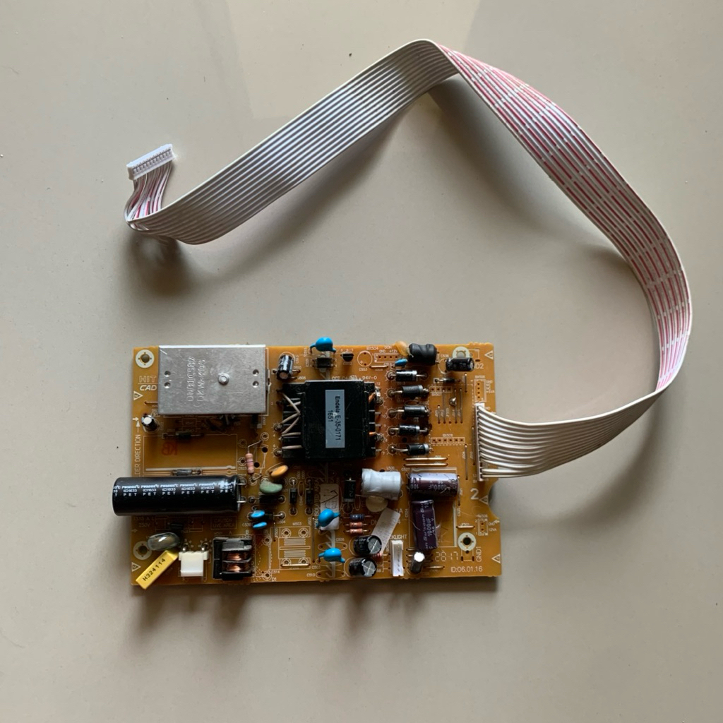 Polytron PSU Power Supply Regulator Mesin TV PLD 32D9505 Mati Minus untuk Diambil Komponennya