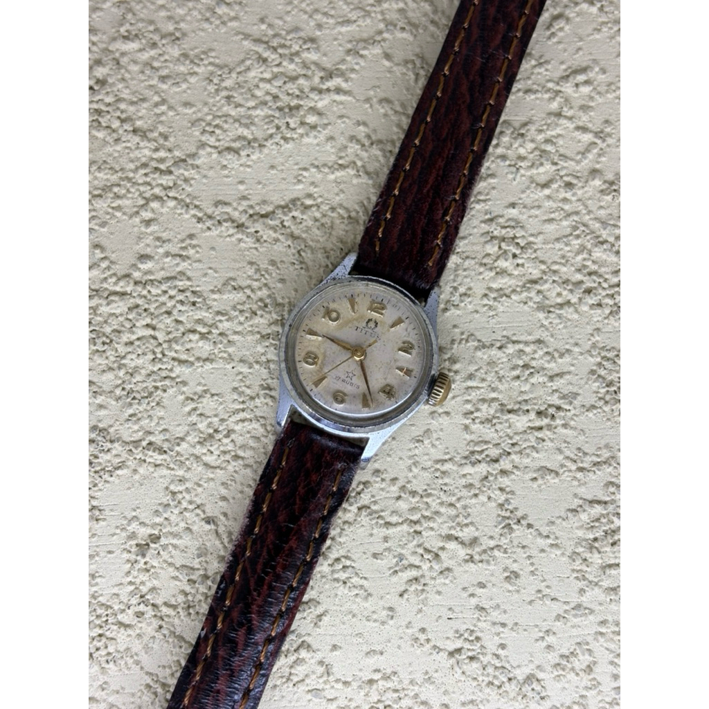 Dresswatch Jam tangan Titus Vintage Second Preloved