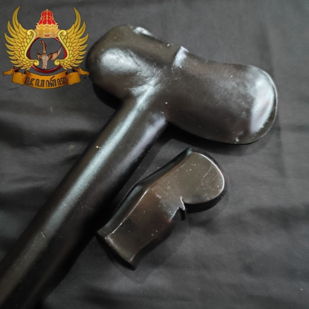 Warangka Kris Model Cirebon Bahan Kayu Jati Finishing Hitam