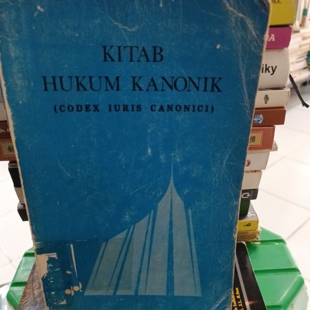 KITAB HUKUM KANONIK