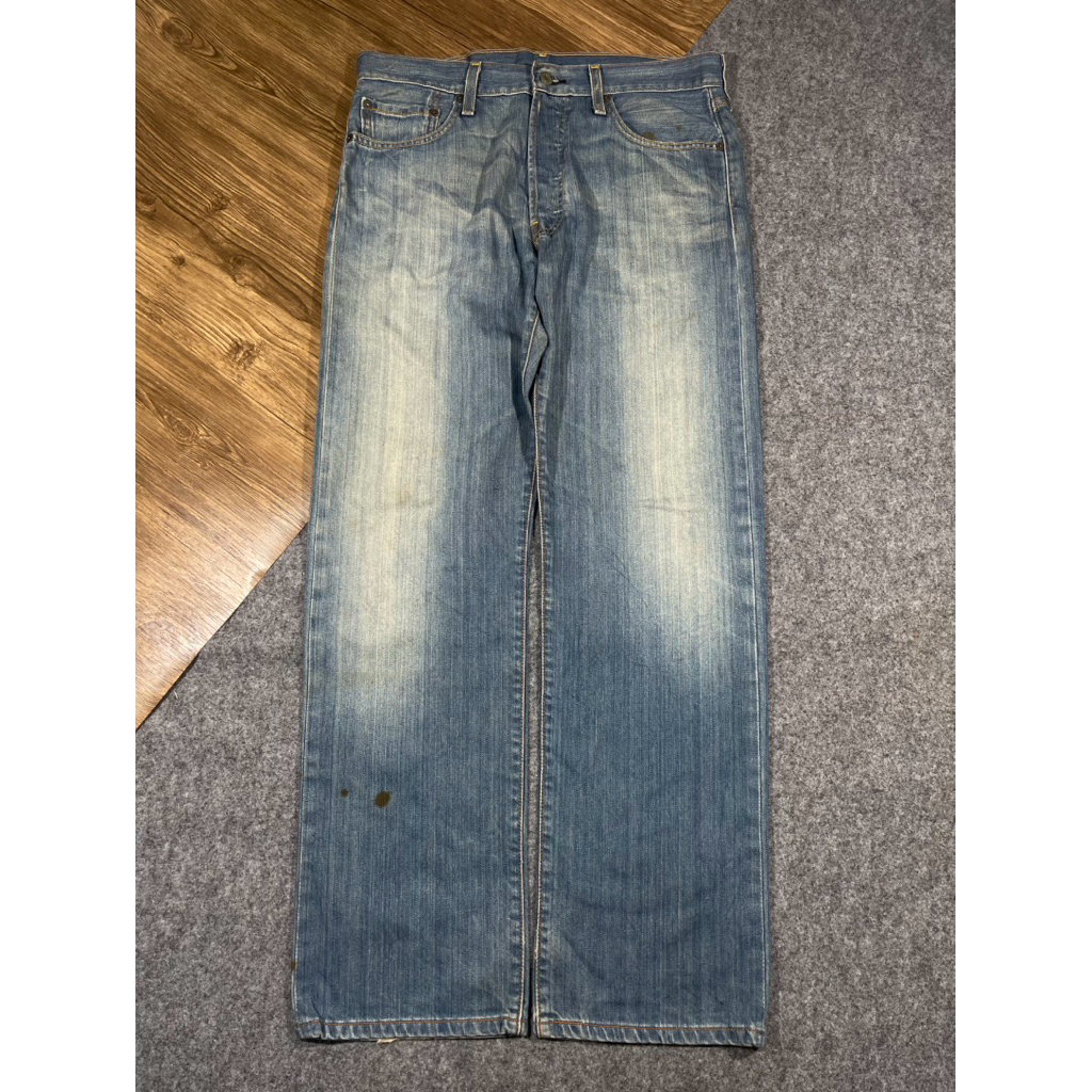 Celana jeans Levis 501 vintage