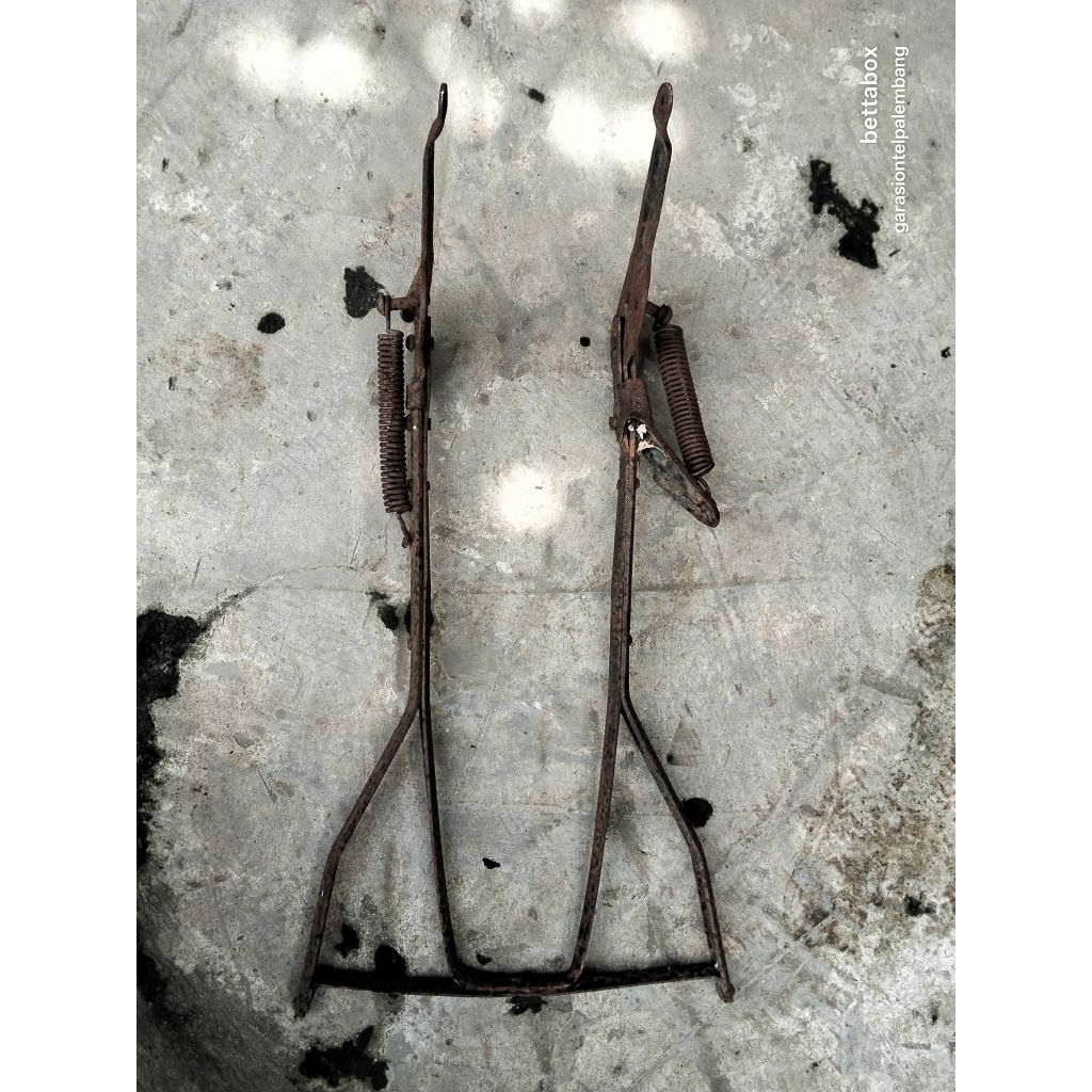 Standar Sepeda ONTHEL