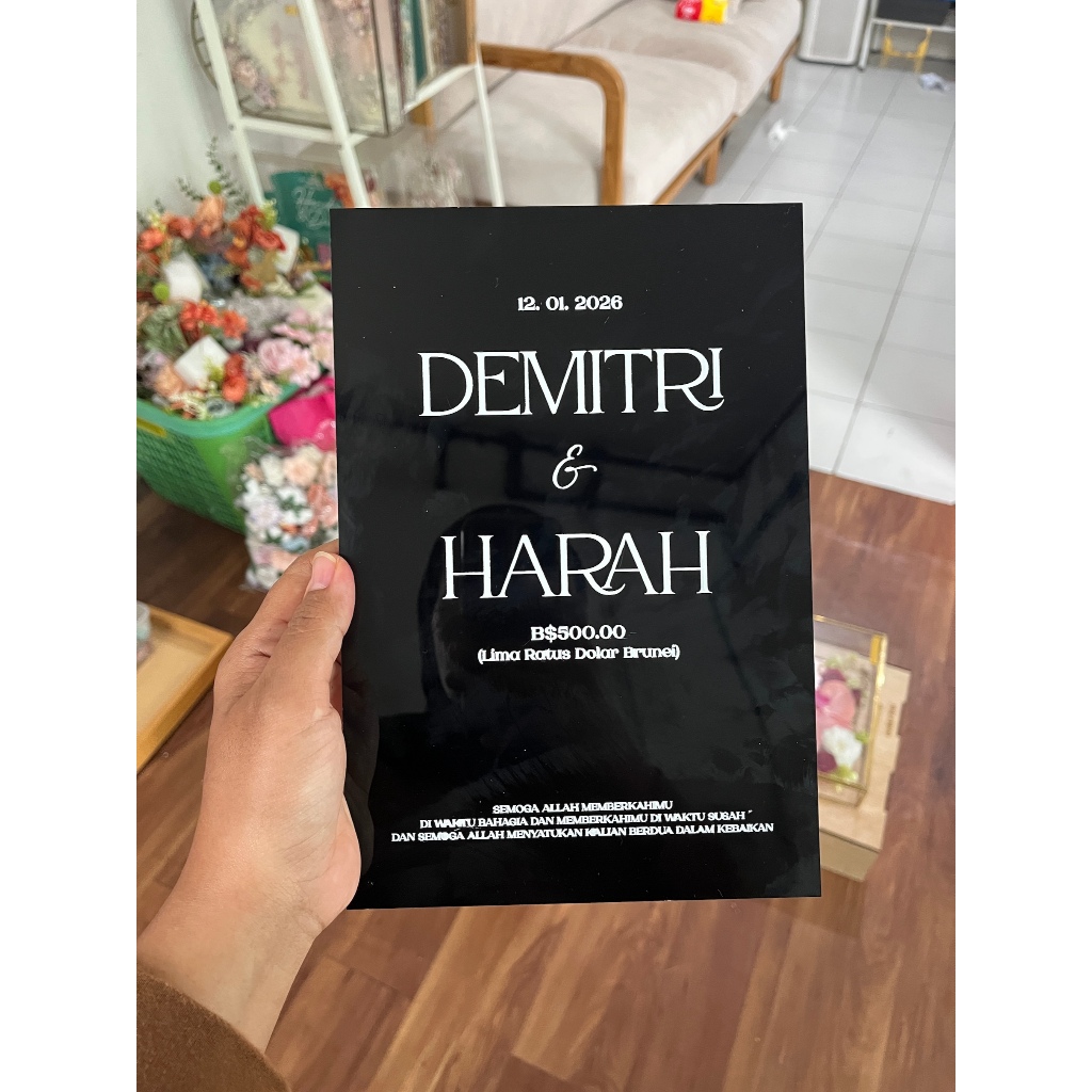 AKRILIK HITAM PRINT UV UNTUK MAHAR
