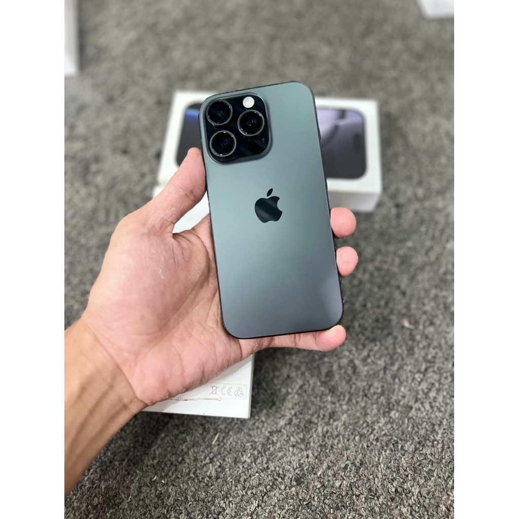 iPhone 16 pro 256 all operator