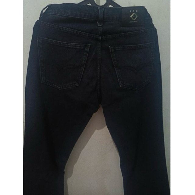 Jeans Pria JCC Hitam Pekat