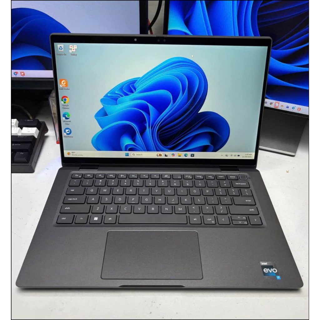 Laptop Premium Dell Latitude 7430 Core i7 Generasi 12 RAM 16GB SSD 512GB Layar 13.3inch Laptop Bisni