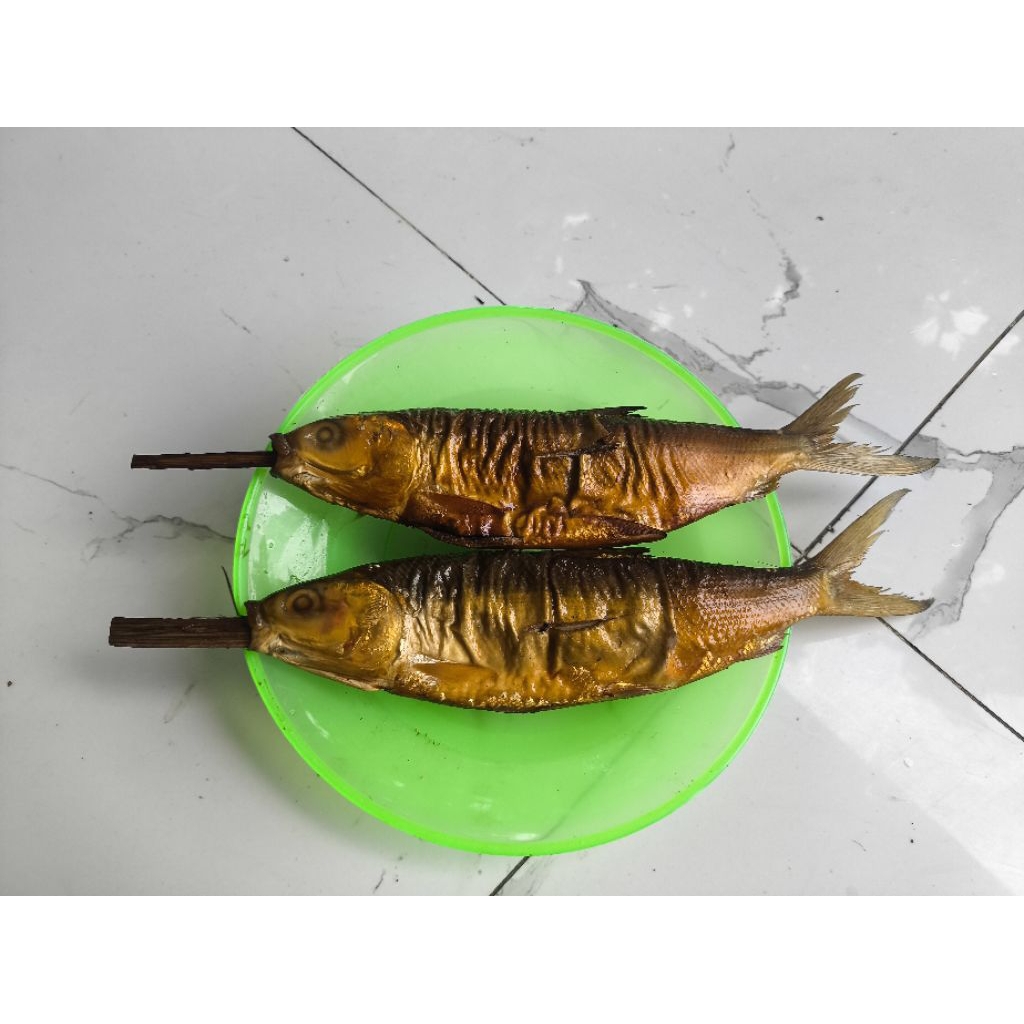 Ikan Bandeng Asap 2pcs (±275 gram), Bandeng Panggang