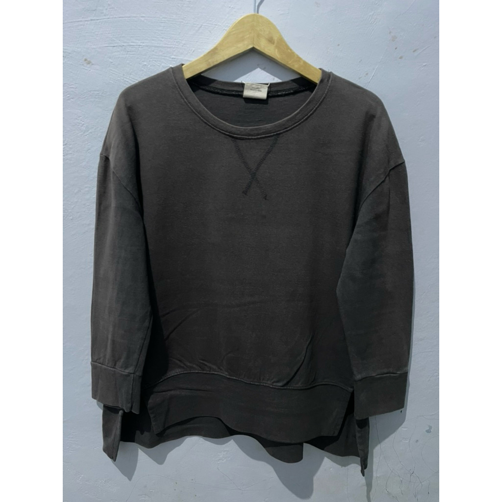 Crewneck Cewek Second