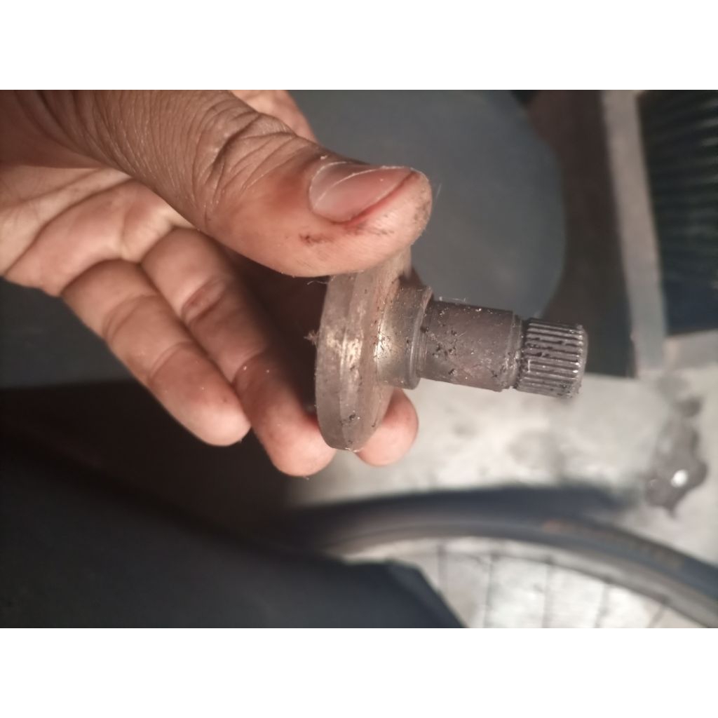 onderdil dalam dinamo motor stater tempat gigi kecil stater gir gear satelit 2 Kawasaki Binter mercy