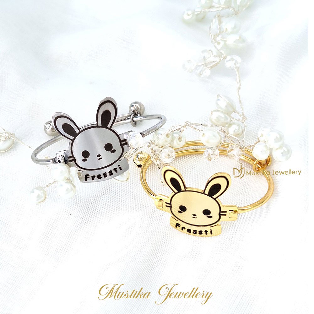 Gelang Anak Custom Nama Motif Bangle Kelinci + Bonus Gelang Monel