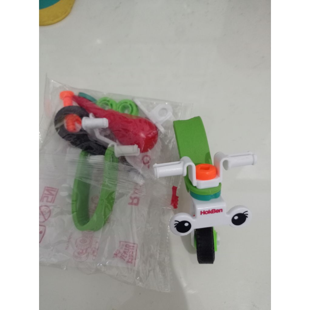 Mainan Hoka Hoka Bento Hokben