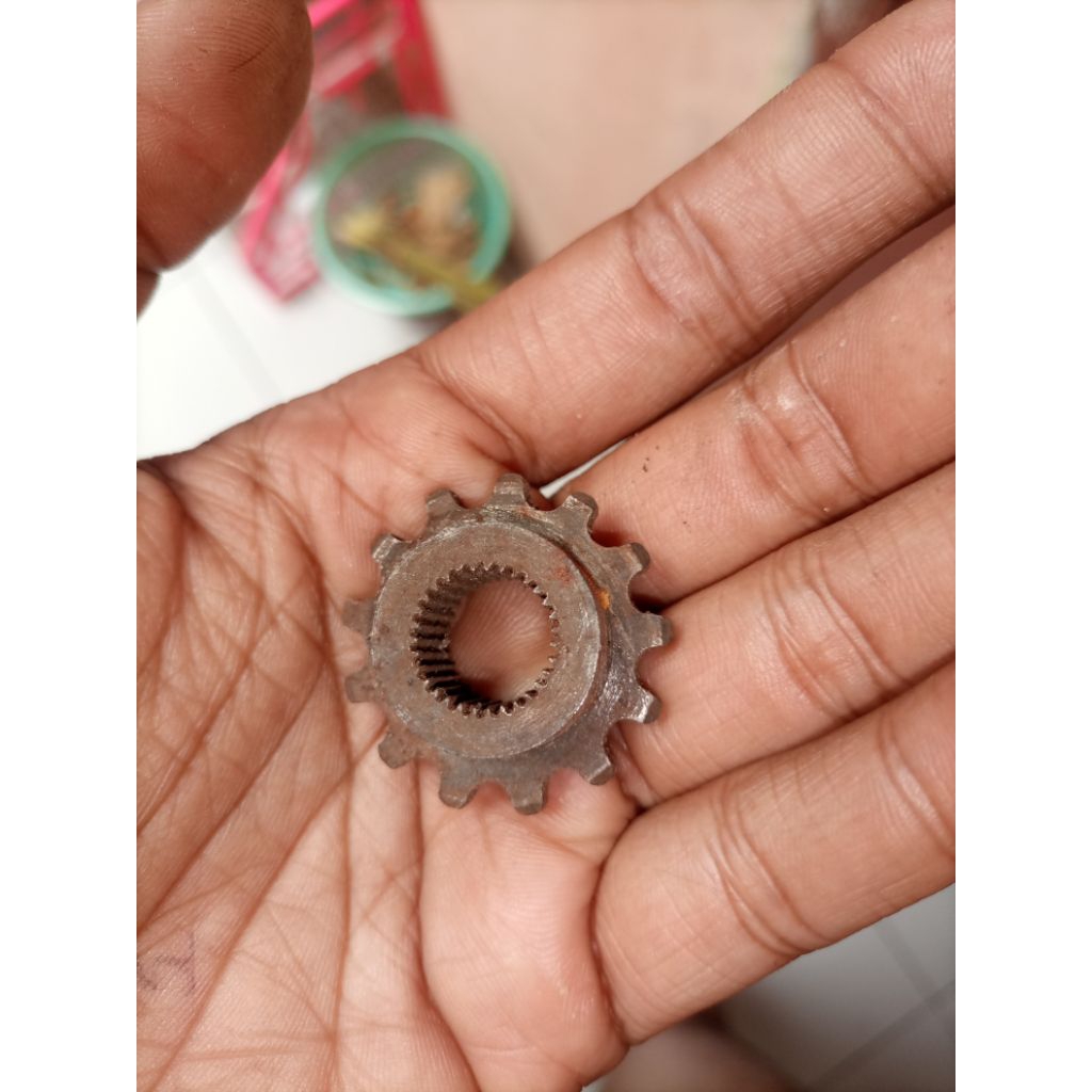 gigi gear gir kecil girset  penggerak dinamo motor stater Kawasaki Binter mercy Merzy all tipe Kz 20