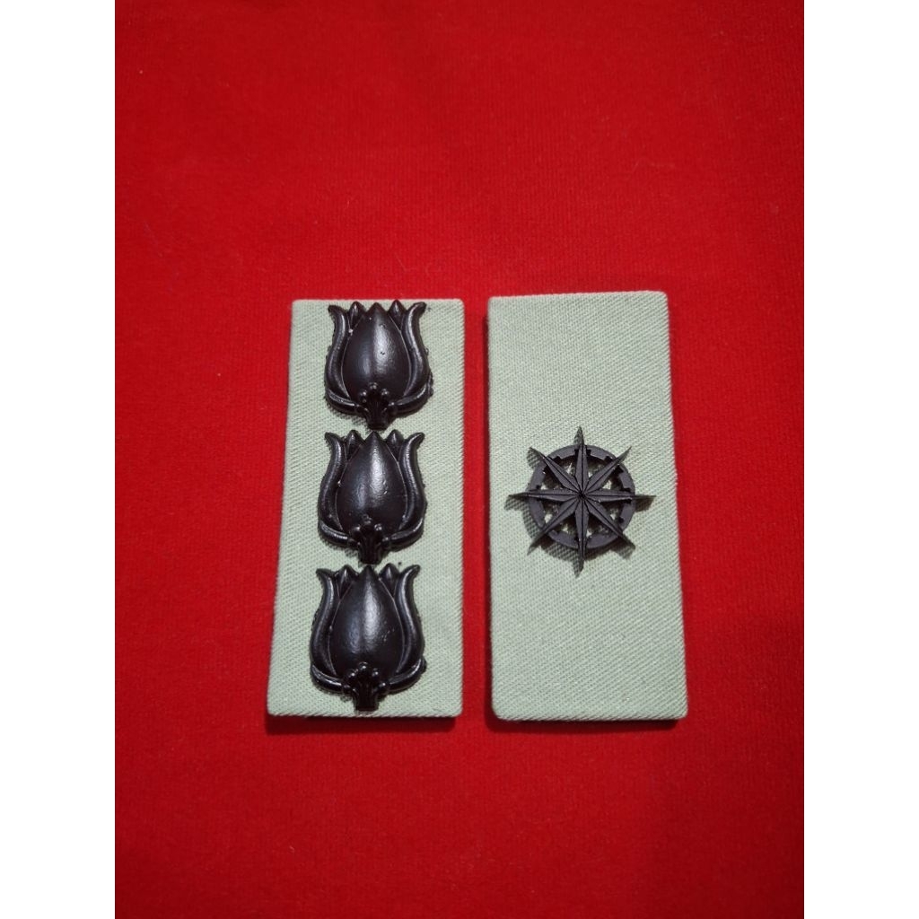 PANGKAT KERAH + KORP POLOS KAIN MALVINAS DAN SAGE GREEN BAJU PDL TNI (BAHAN LOGAM) PELKRO