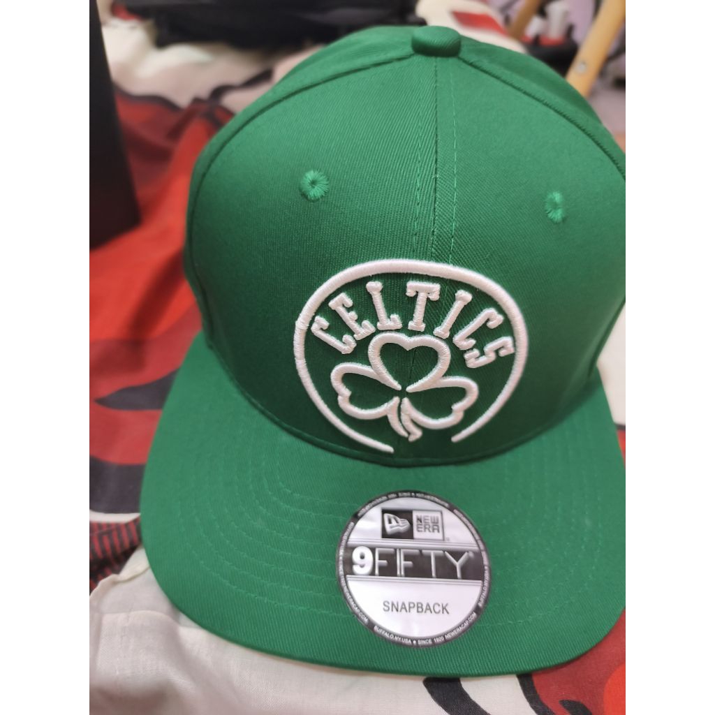 topi new era celtics