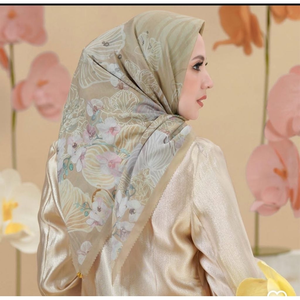 Buttonscarves orchid extended marigold pernah dipakai