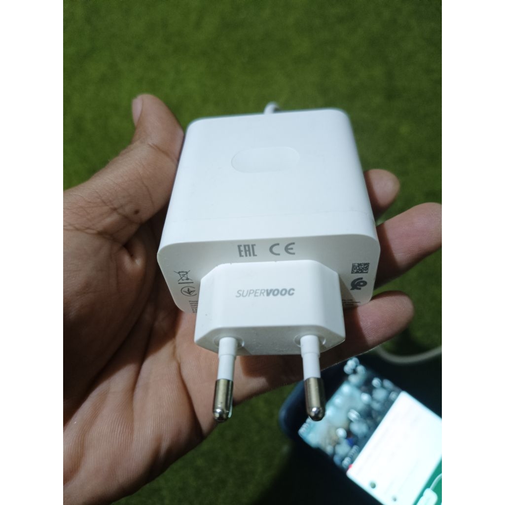 charger Oppo Reno 10 pro