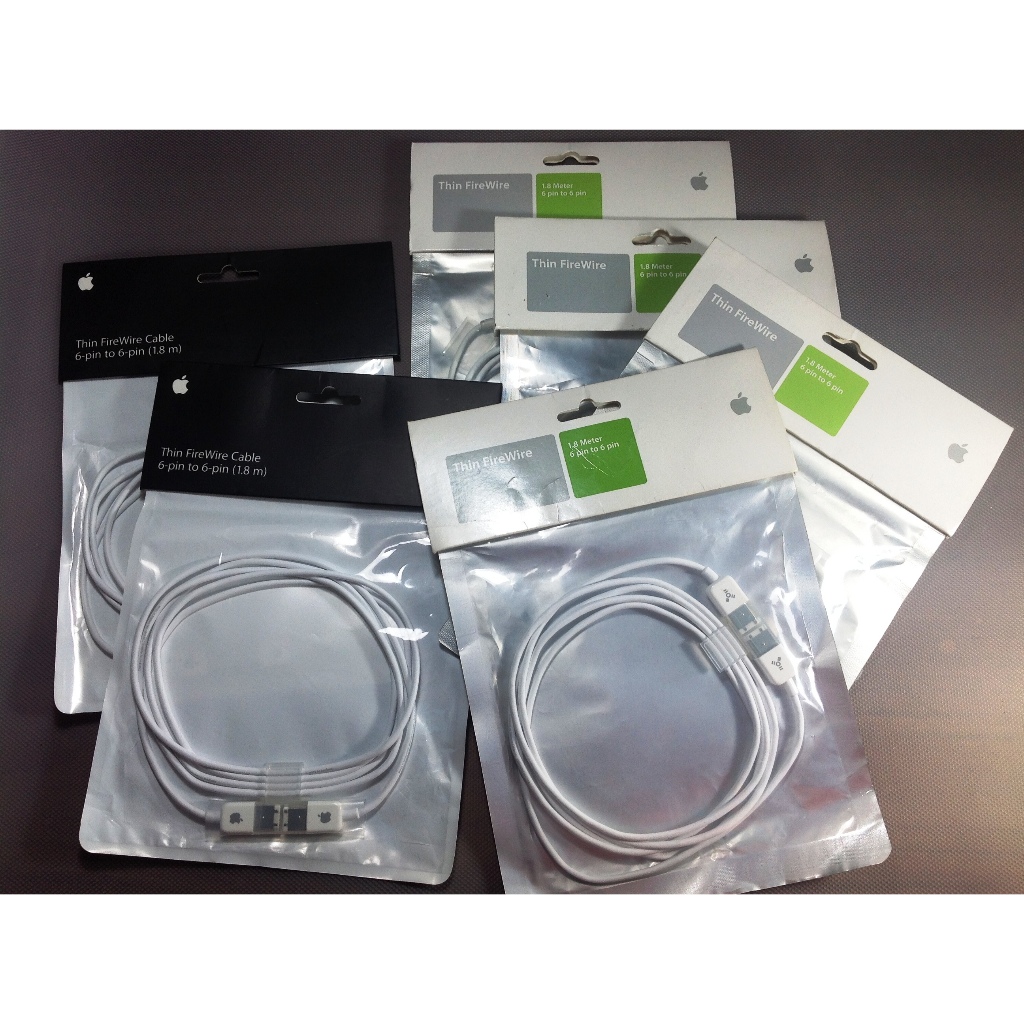 ipod classic acc - firewire power adapter/charger & firewire cable