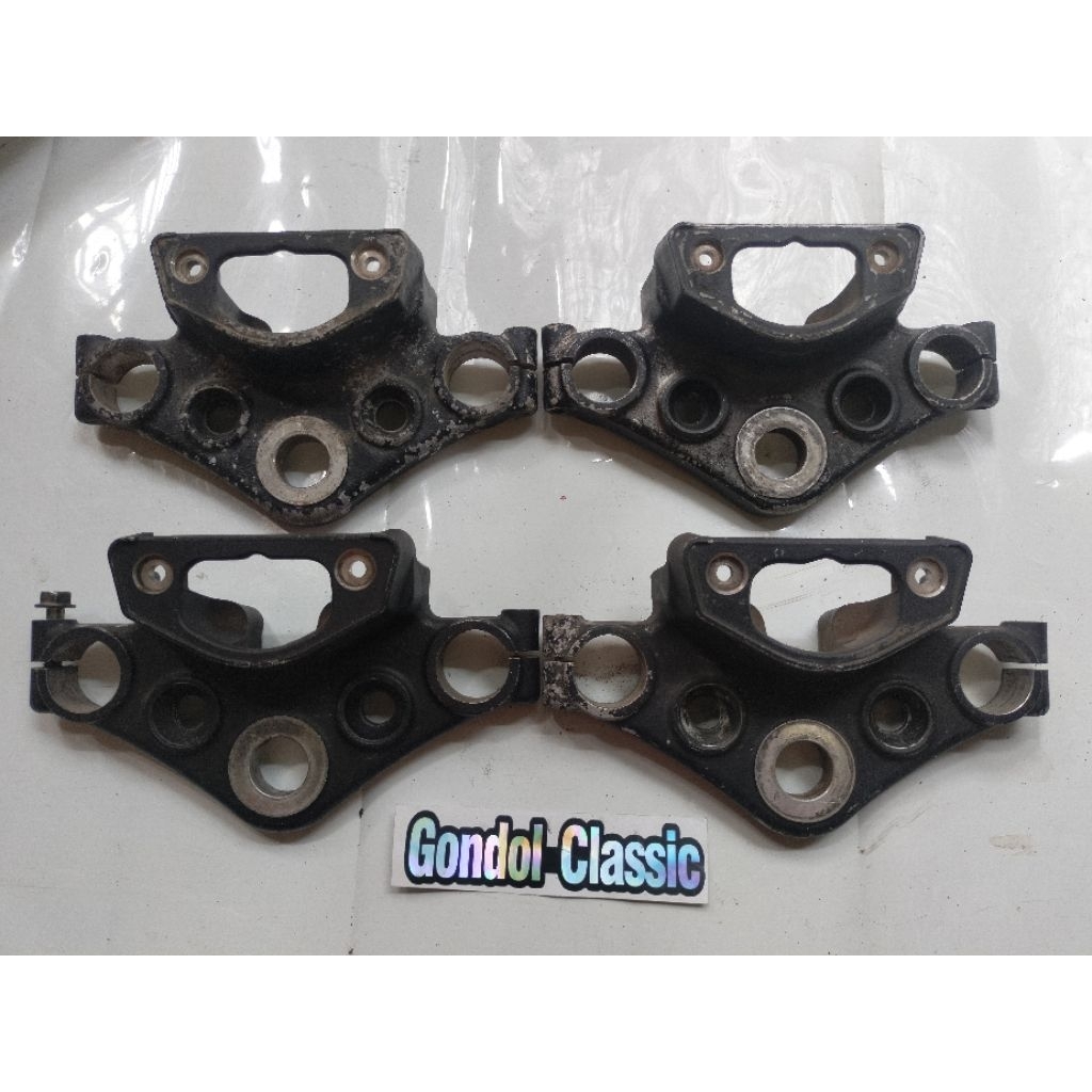 segitiga T atas HONDA MEGAPRO MONO VERZA CB 150 R old MP MONO