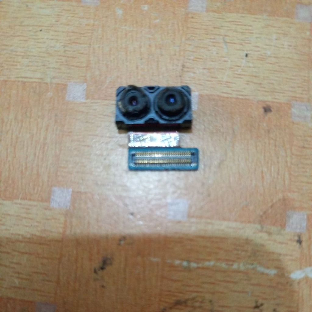 camera depan samsung a8 2018 ori copotan