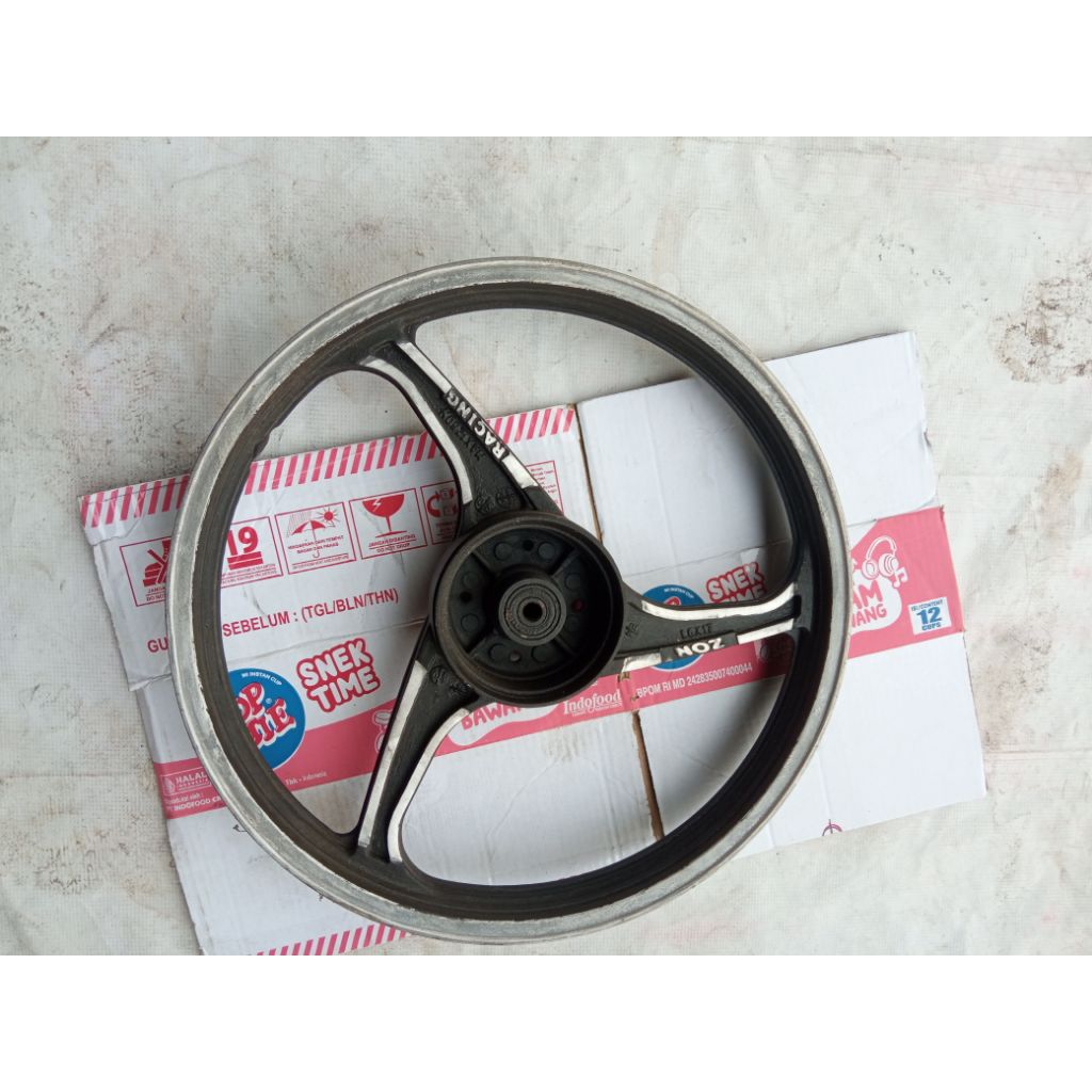 velg belakang racing palang 3 kipas 160 ring 17 pnp Honda c50 c70 c700 c800 Astrea 800 star prima gr