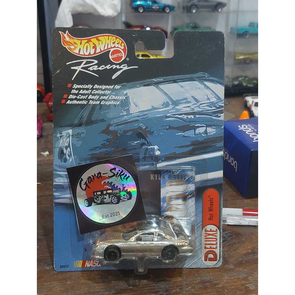 HOT WHEELS RACING NASCAR KYLE PETTY 2000 CROME LIMITED