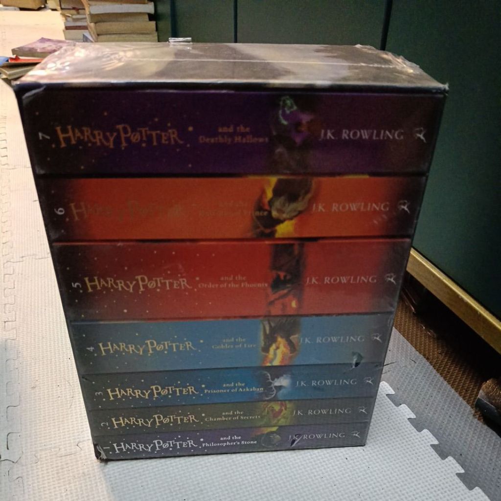 Novel Harry Potter Full set tamat 1-7 bahasa inggris segel by JK rowling
