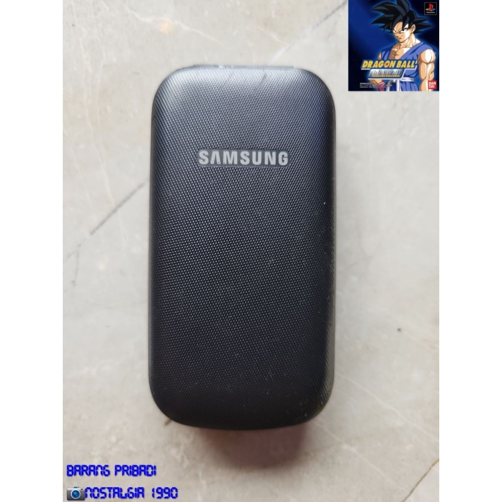 SAMSUNG LIPAT GT-E1195