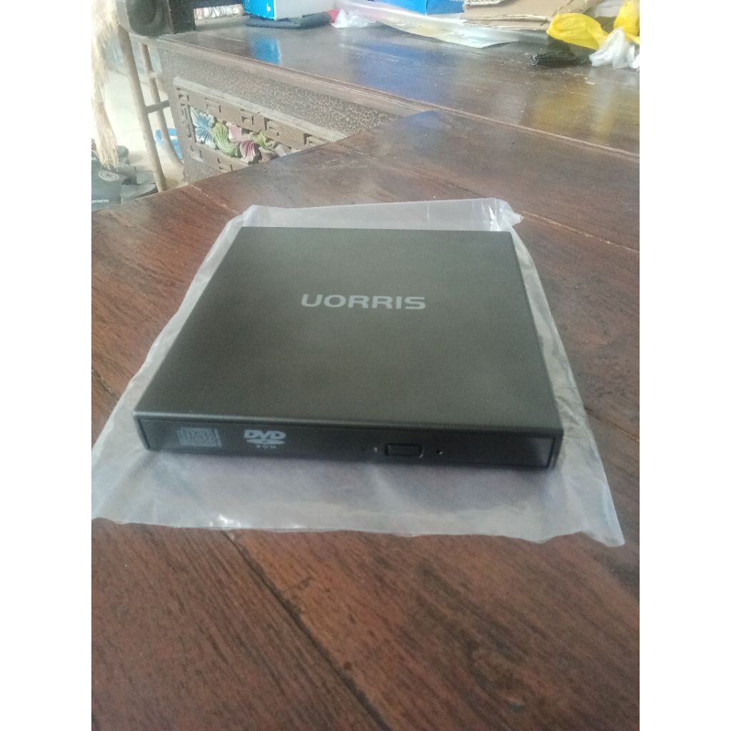 DVD Eksternal merk uorris CD Rom dengan kabel USB