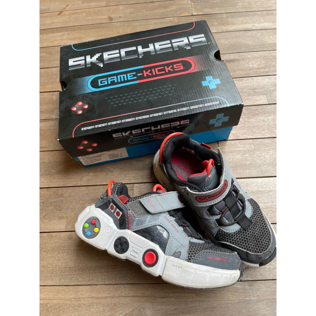 SKECHERS GAME KICKS ORI / SEPATU SKECHERS GAME PRELOVED
