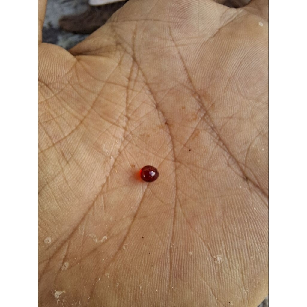 Batu merah temuan