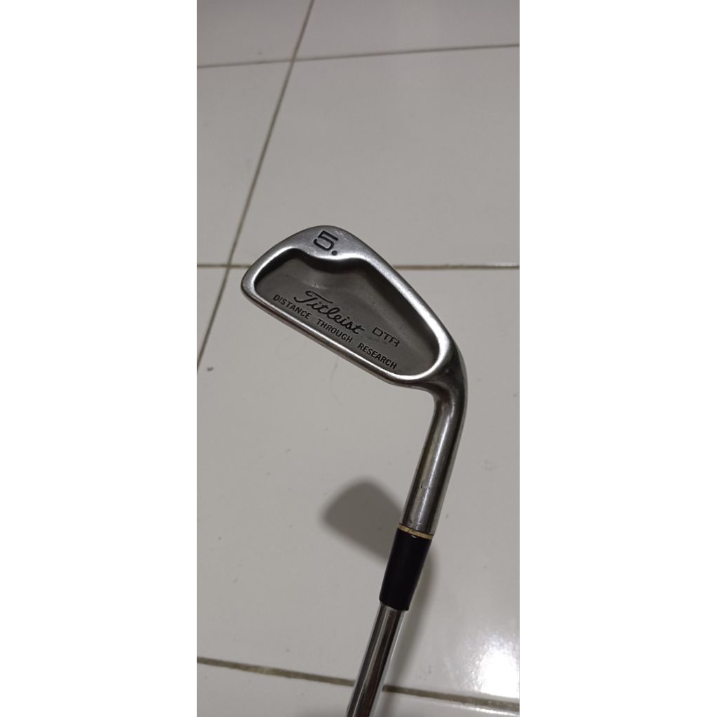 Stick golf iron Iron 5 Titleist DTR