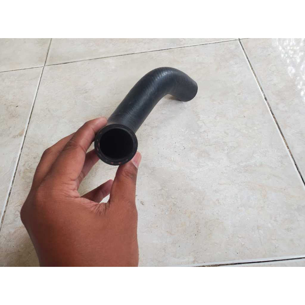 Selang radiator mobil universal