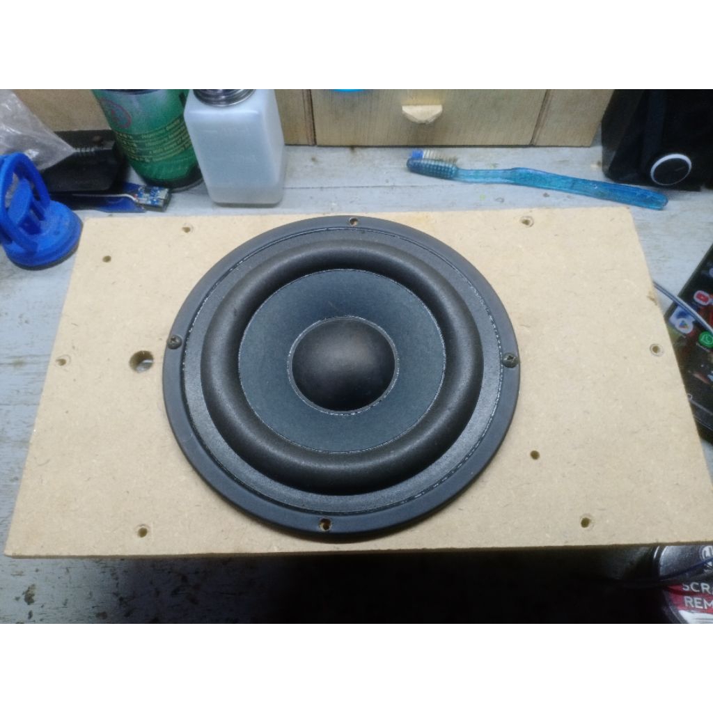 Speaker subwoofer polytron pma 9502