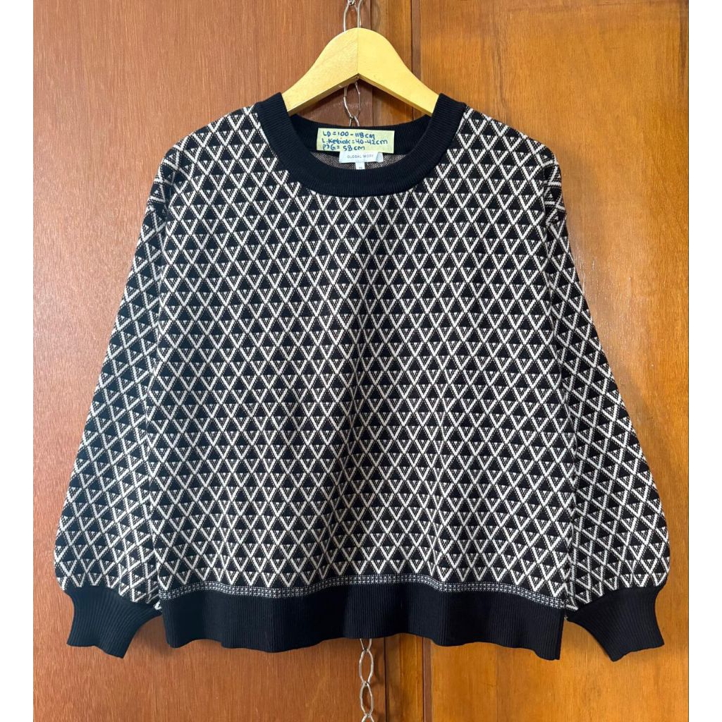 Kaos knit/rajut, brand Global Work, Premium