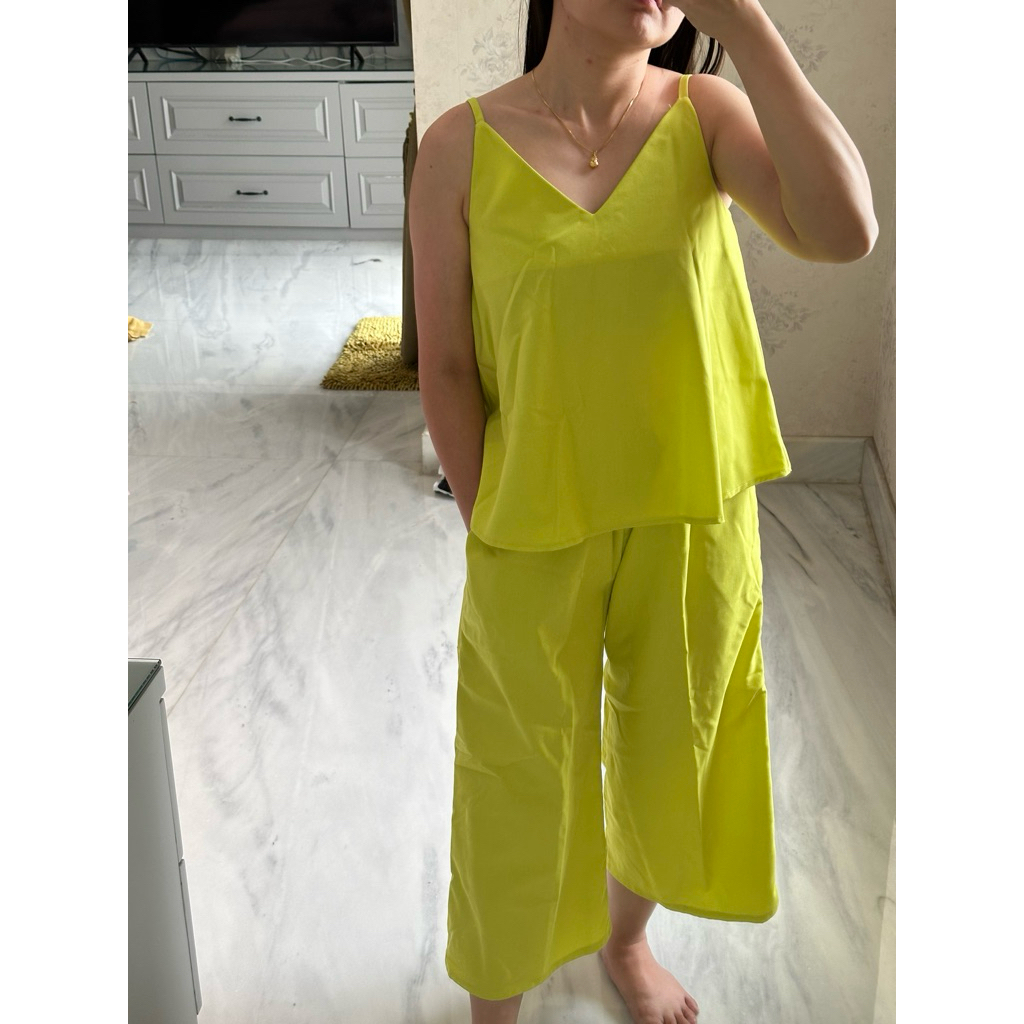 Preloved - oneset Gemme