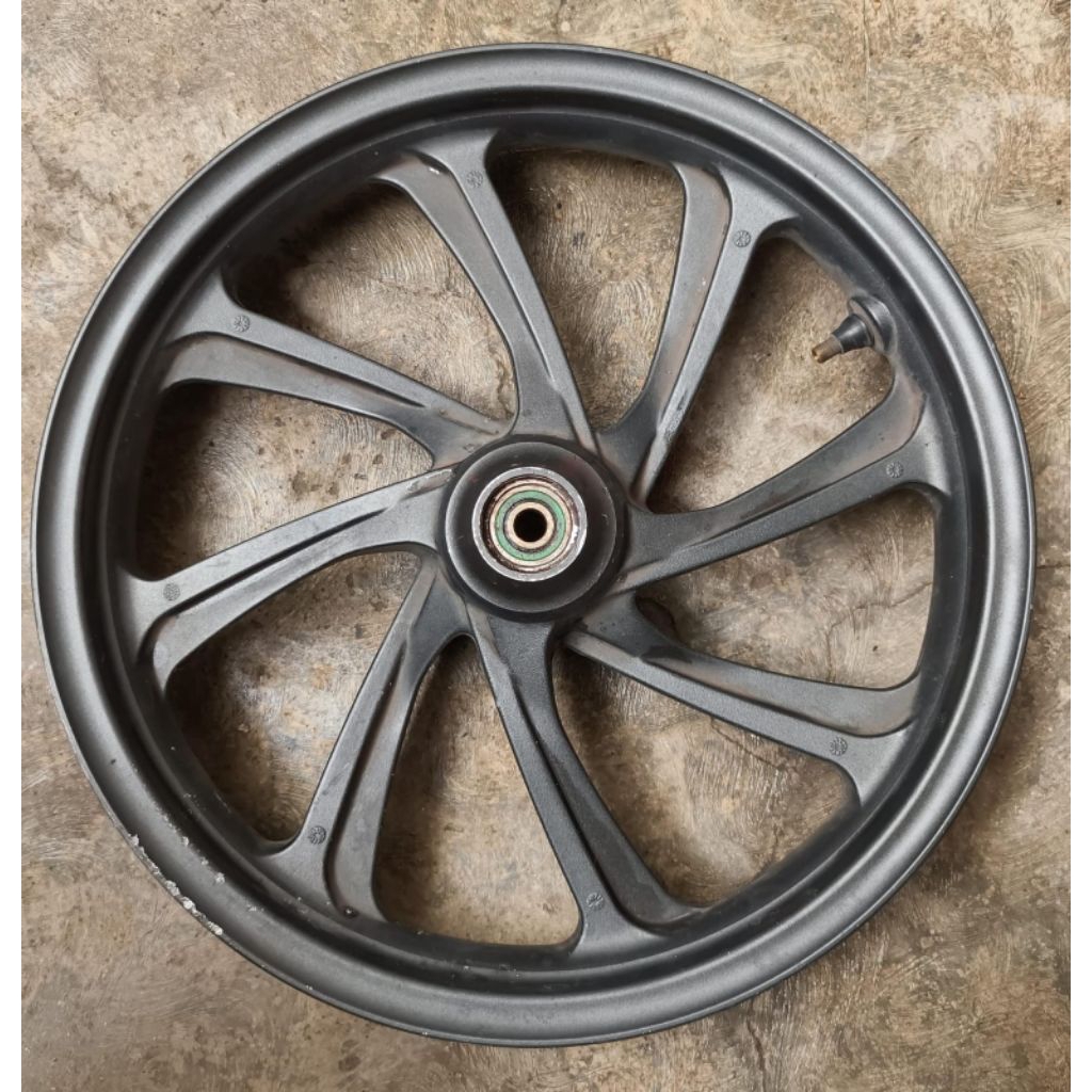 VELG DEPAN PCX 150 ORIGINAL USED