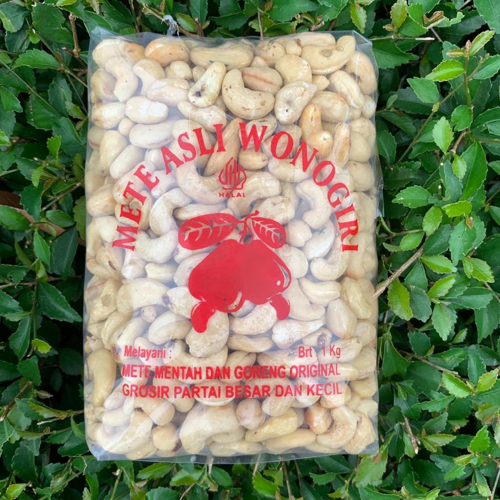 KACANG METE MENTAH  MEDE PATAH REMUKAN