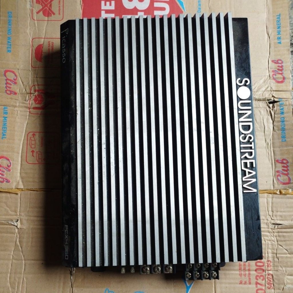 Power amplifier 4 channel SOUNDSTREAM PCX4. 360 Picasso