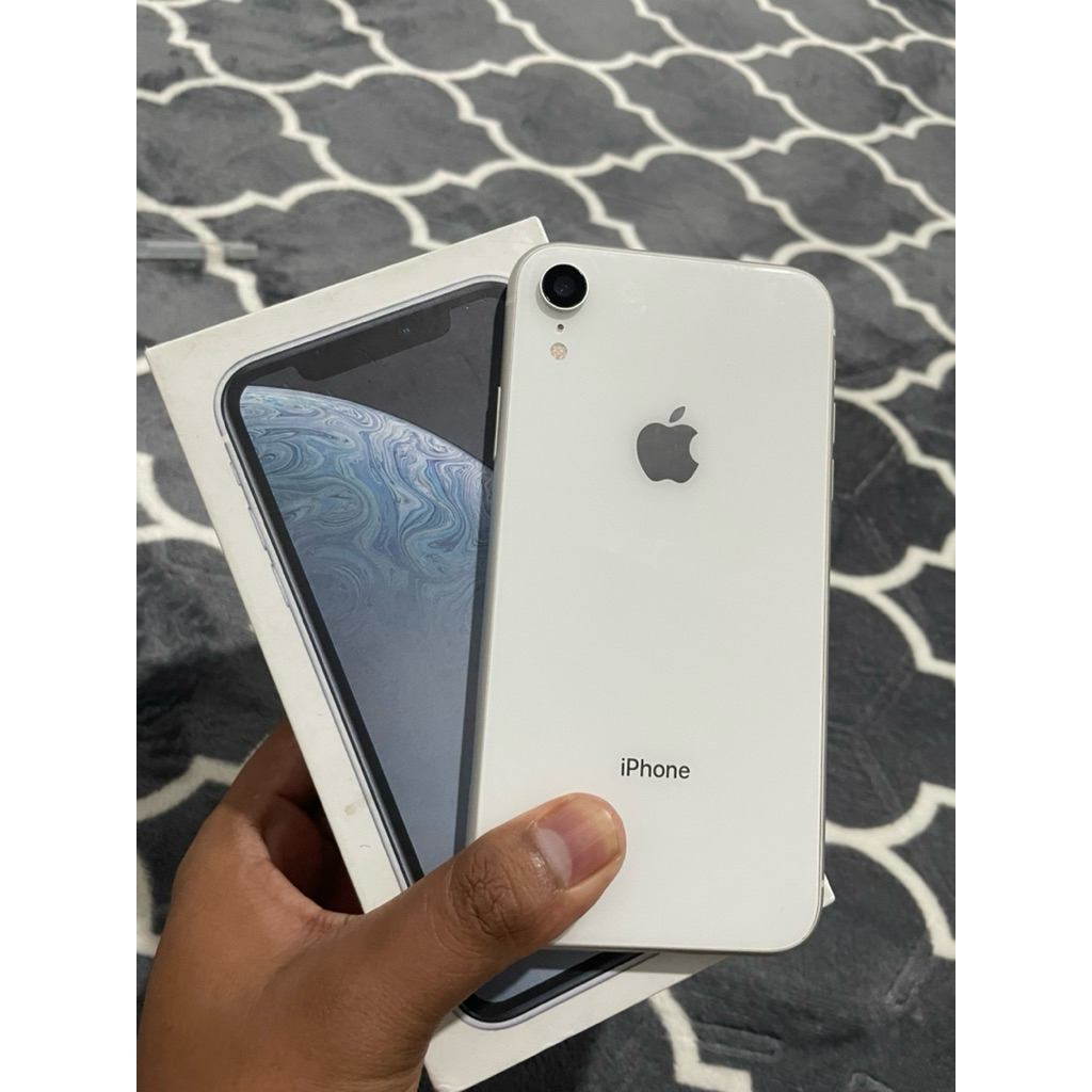 iPhone XR 64GB Wifi Only