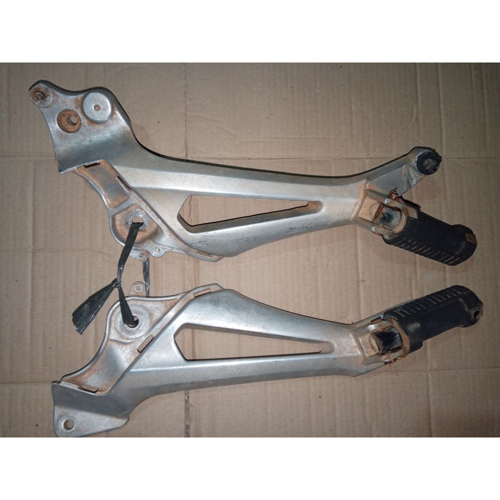 Postep step belakang supra x 125 DD cakram double dist original copotan