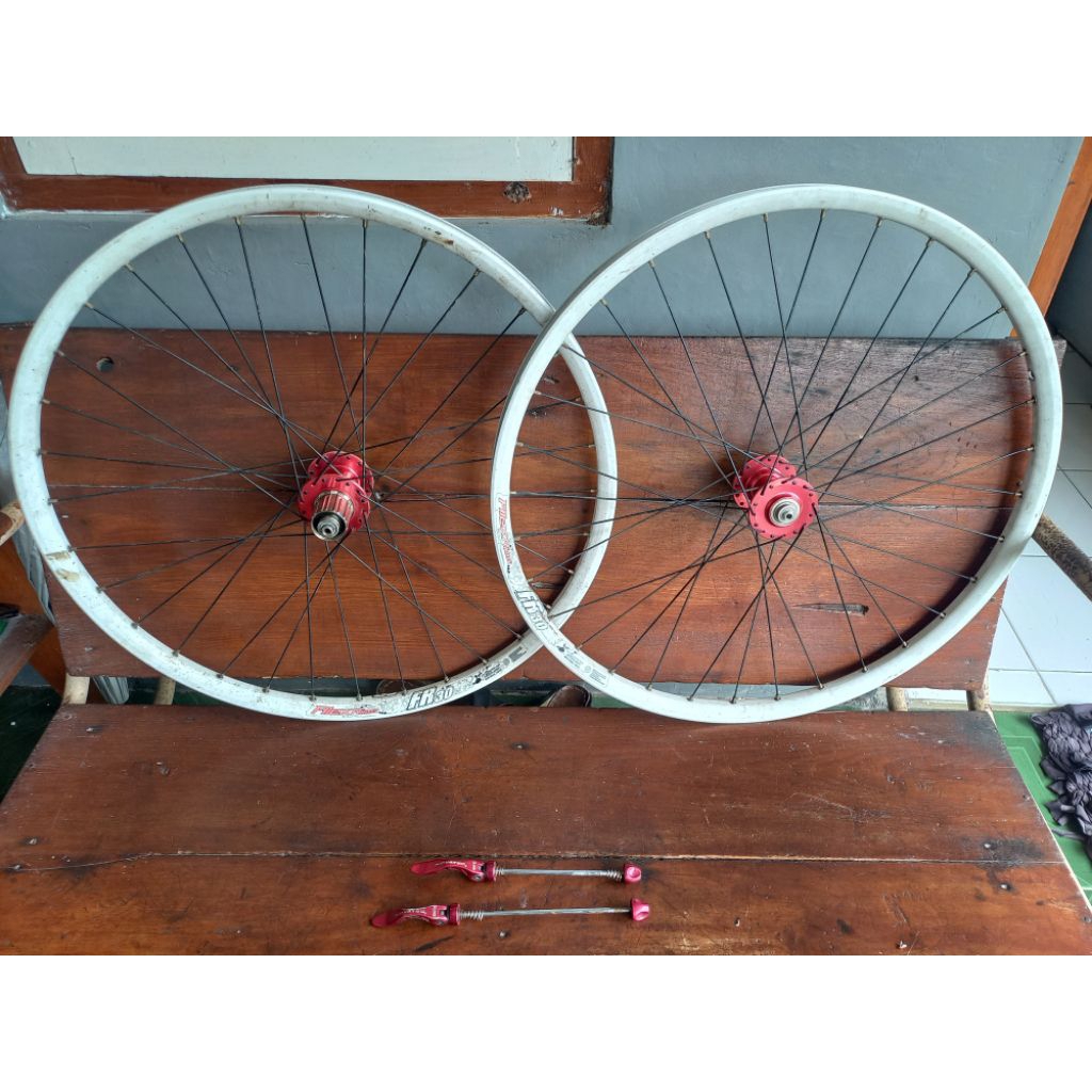 Wheelset 26 Novatec padi Alexrims