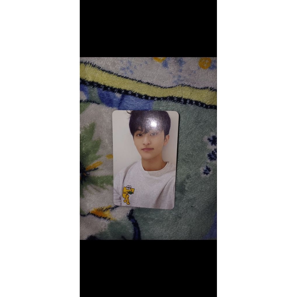 Official pc mark lee cafe (nct)