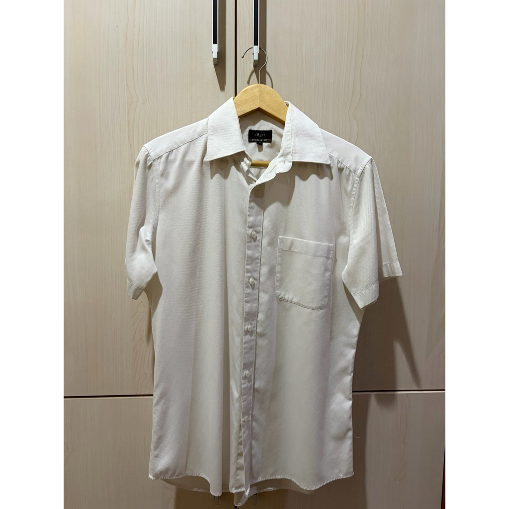 PRELOVED KEMEJA G2000