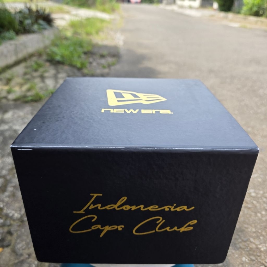 Box Topi New Era x Indo Caps Club