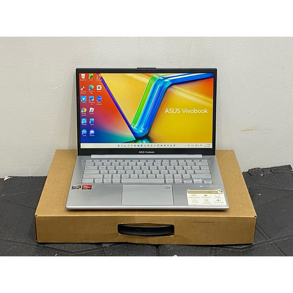 Laptop Asus Vivobook Go 14 E1404F Prosesor AMD Ryzen 5 7520U