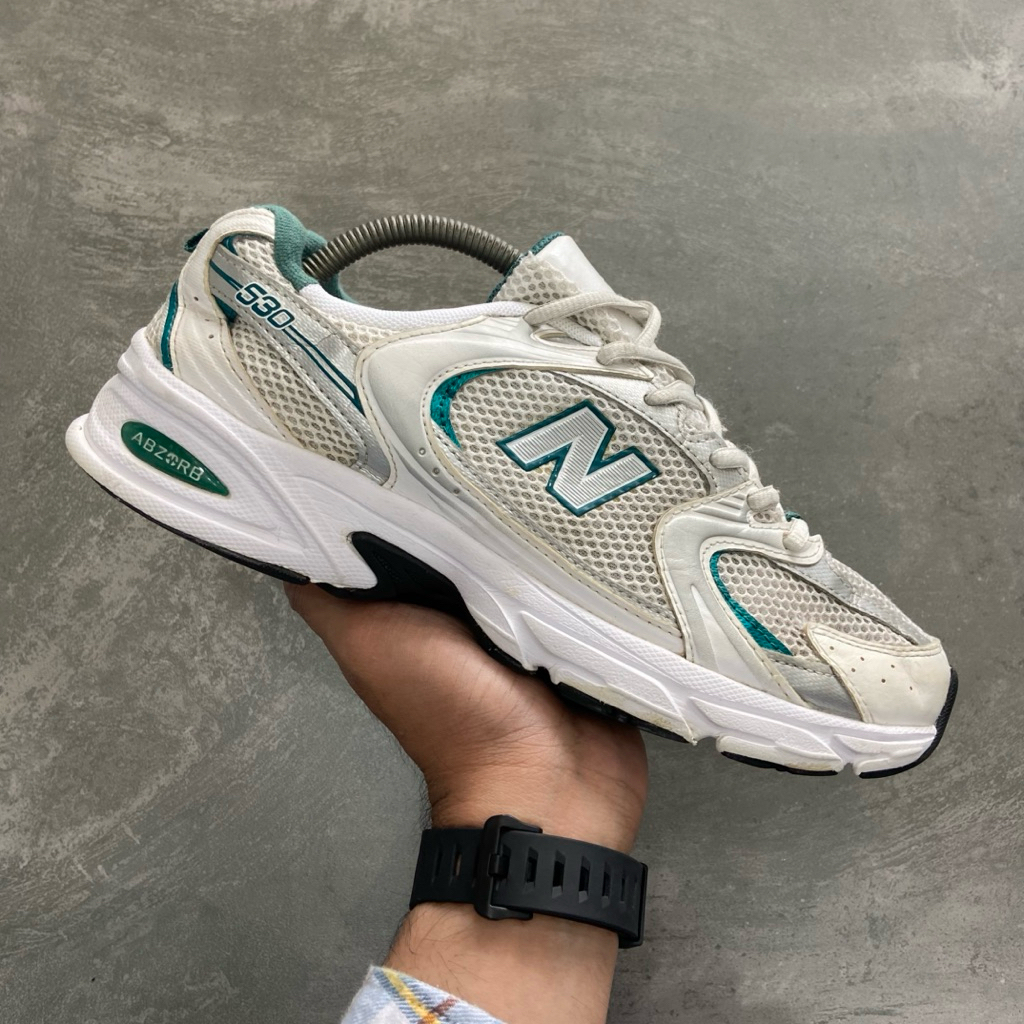 [Size 42] Rare New Balance 530 ‘White Silver Green’ MR530AB Second Kondisi Mulus Nominus. Harga Baru